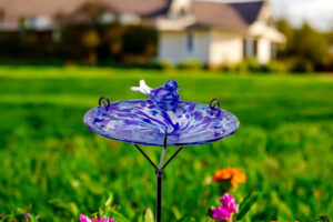 Garden stick birdbath | Blue