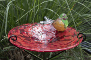 Garden stick birdbath | Red