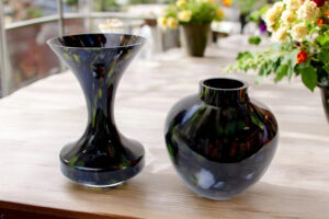 Vases Black & Color