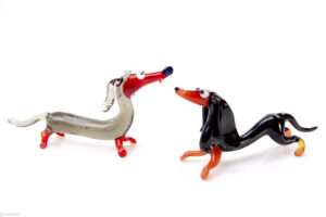 Dwarf Dachshund made of glass | Glass Miniature Dachshund | ”Black&Red”