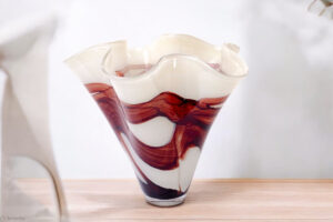 Glass Vase White & Chocolate | Elegant simplicity with a touch of warmth