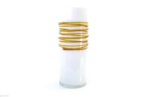 Cylinder vase with Spiral.