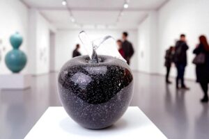 Appel met Blad | Black & Silver | Handgemaakt in Europa
