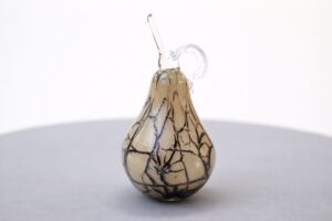 Peer van Glas | Beige met Zwart | 18cm | Handgemaakt
